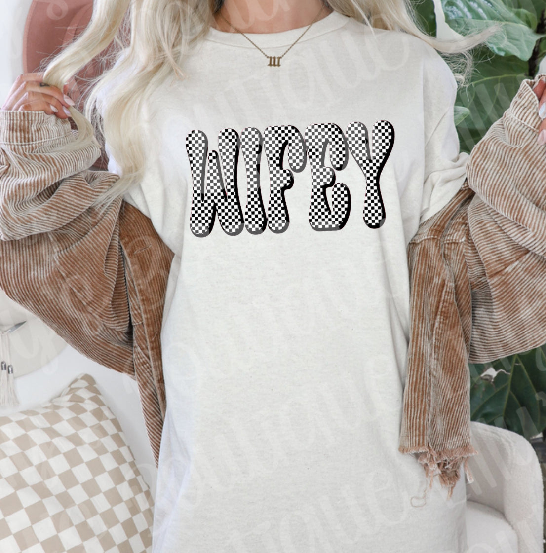 Wifey tan tee