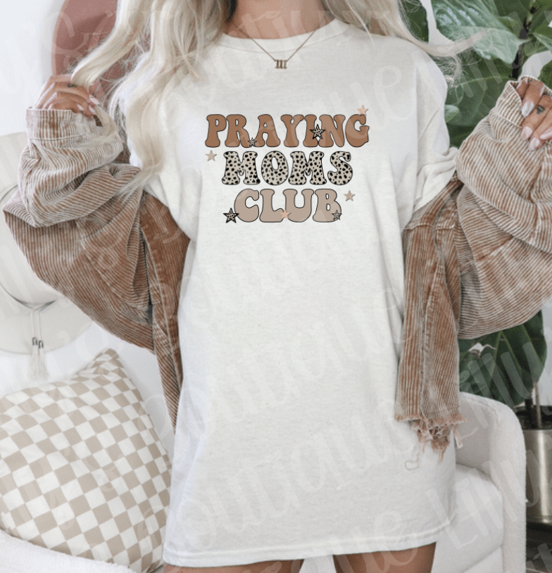 praying moms club tee