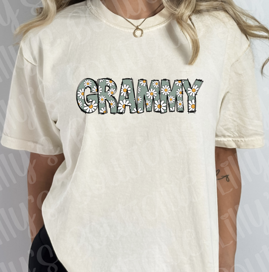 Grammy Daisy Tee