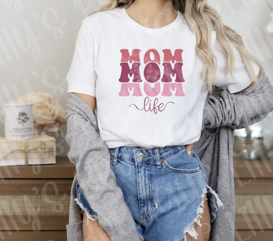 Mom life tee