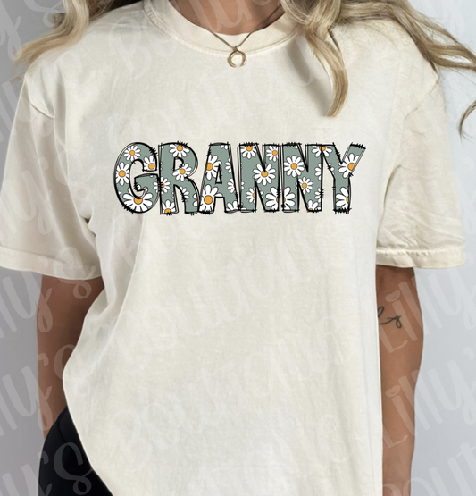 Granny Daisy Tee