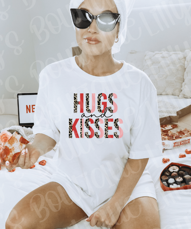 hugs and kisses tee