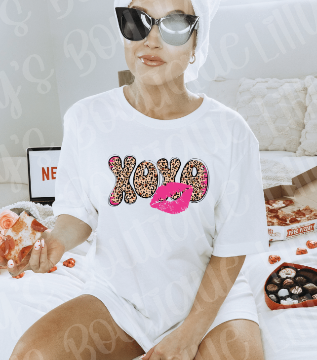 xoxo lips tee